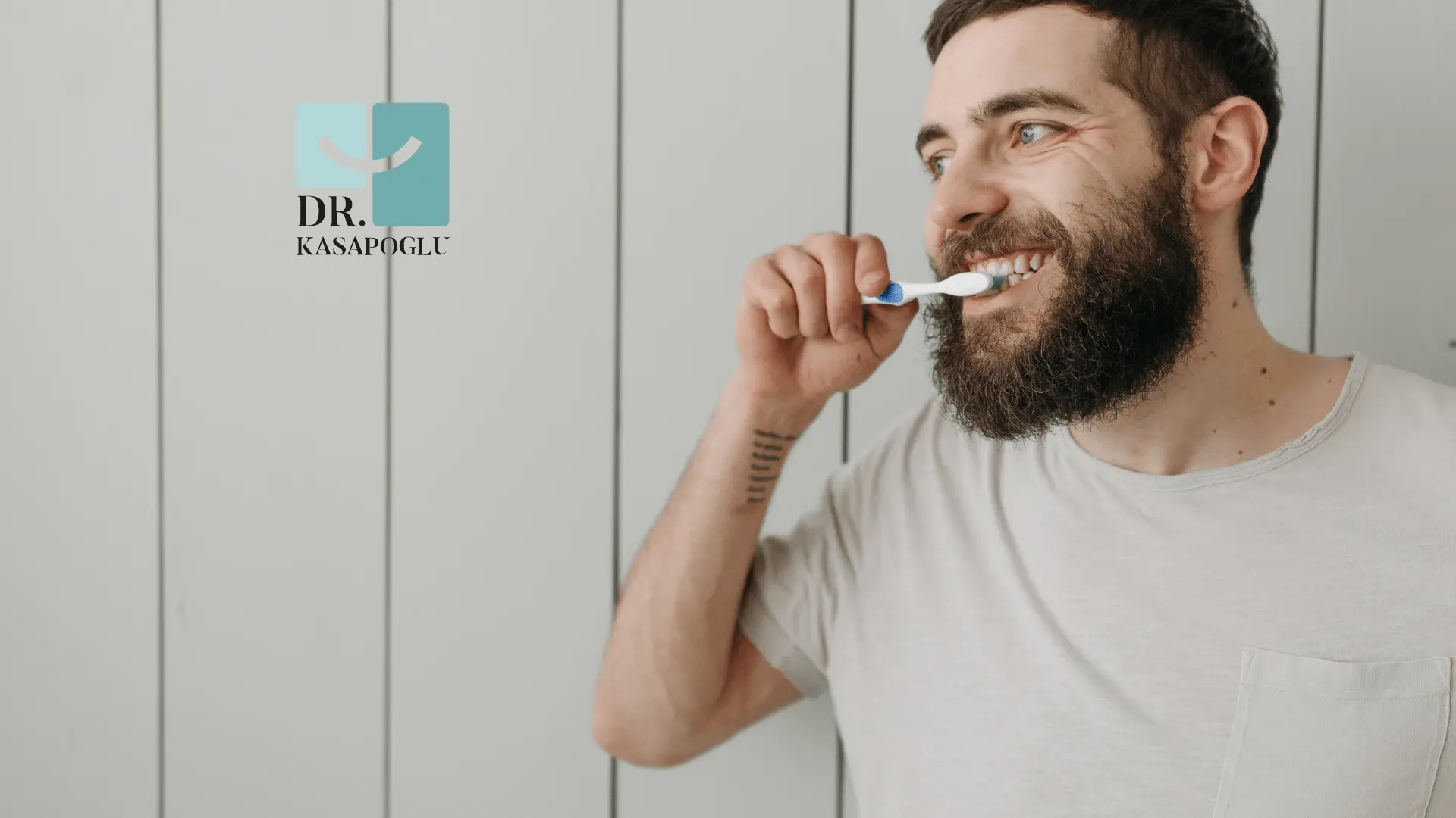 Why Keeping Your Natural Teeth Is Often the Best Option: Recommendations from Dr. Berk Kasapoglu.